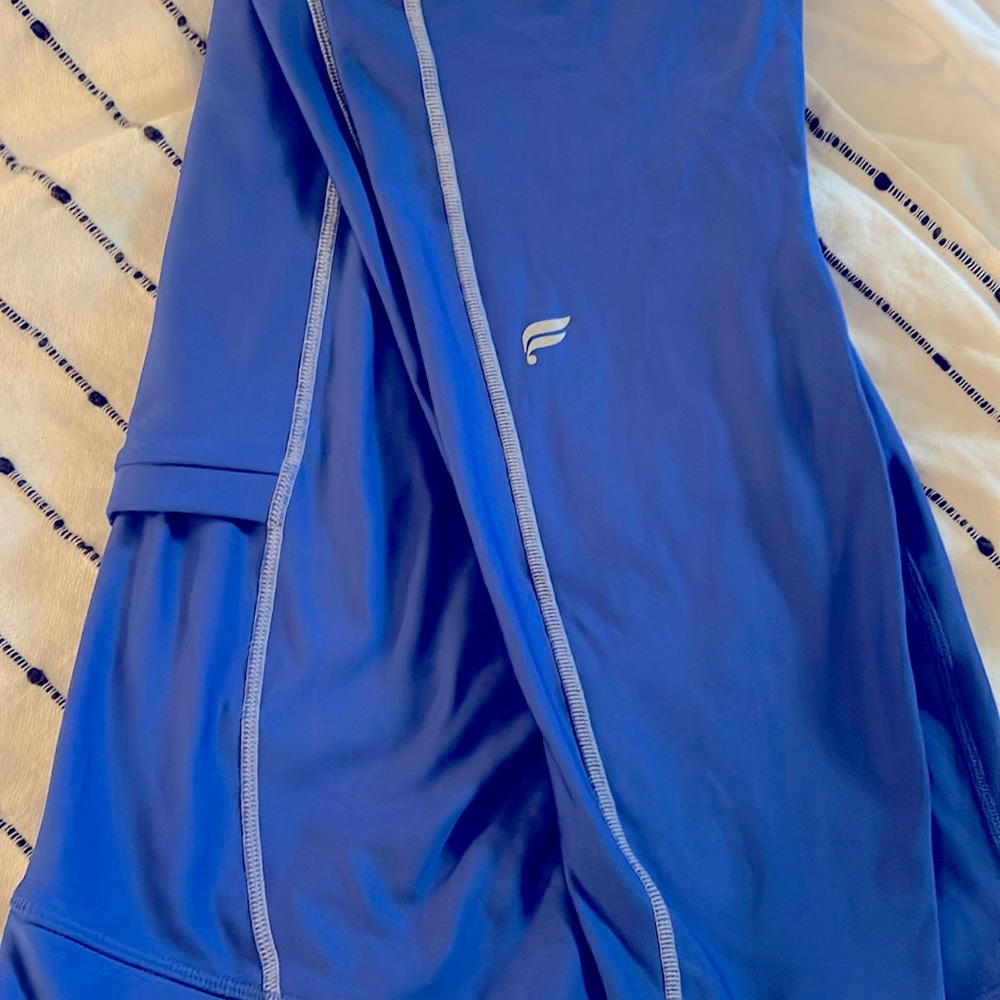 Fabletics On-The-Go PowerHold® High-Waisted Leggings with Pockets